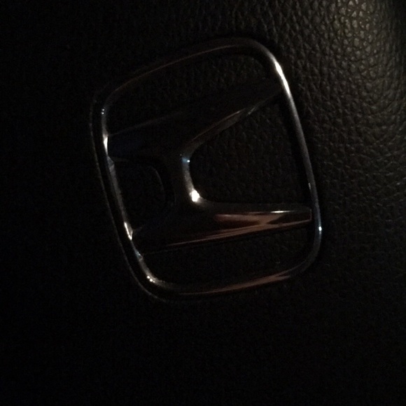 Meet your Posher, Natalie - Picture 1 of 1